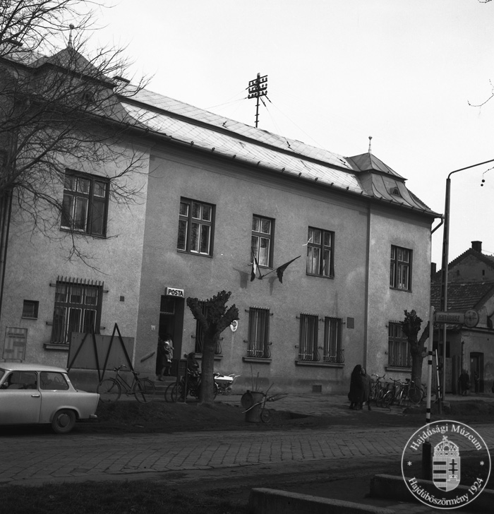HMFA. 10882